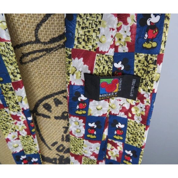 Disney Mickey Unlimited Neckwear Tie Mickey Mouse Fun Party - Picture 7 of 12